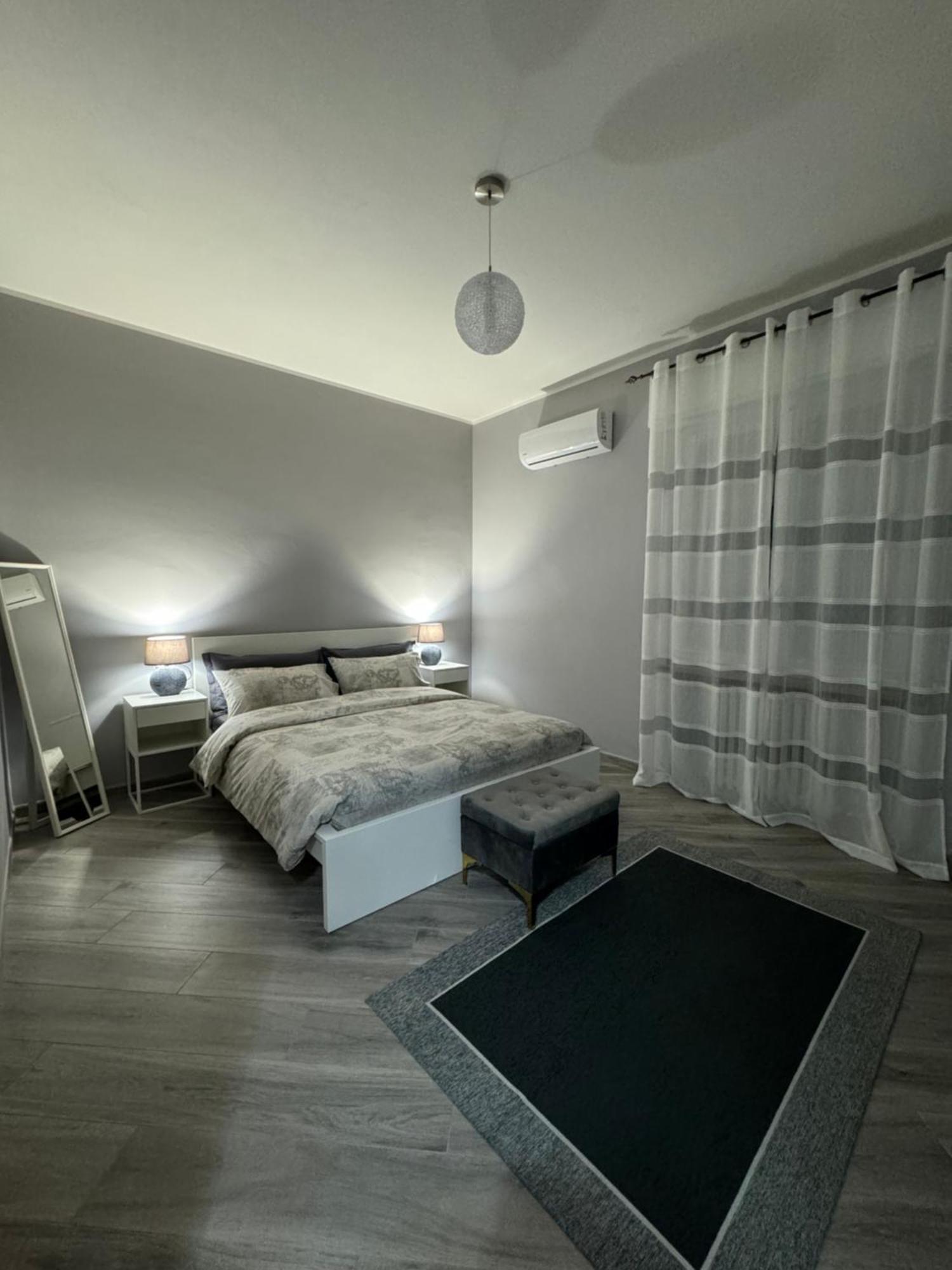 Trento House Zona Stazione Centro Storico Apartment ปาร์มา ภายนอก รูปภาพ
